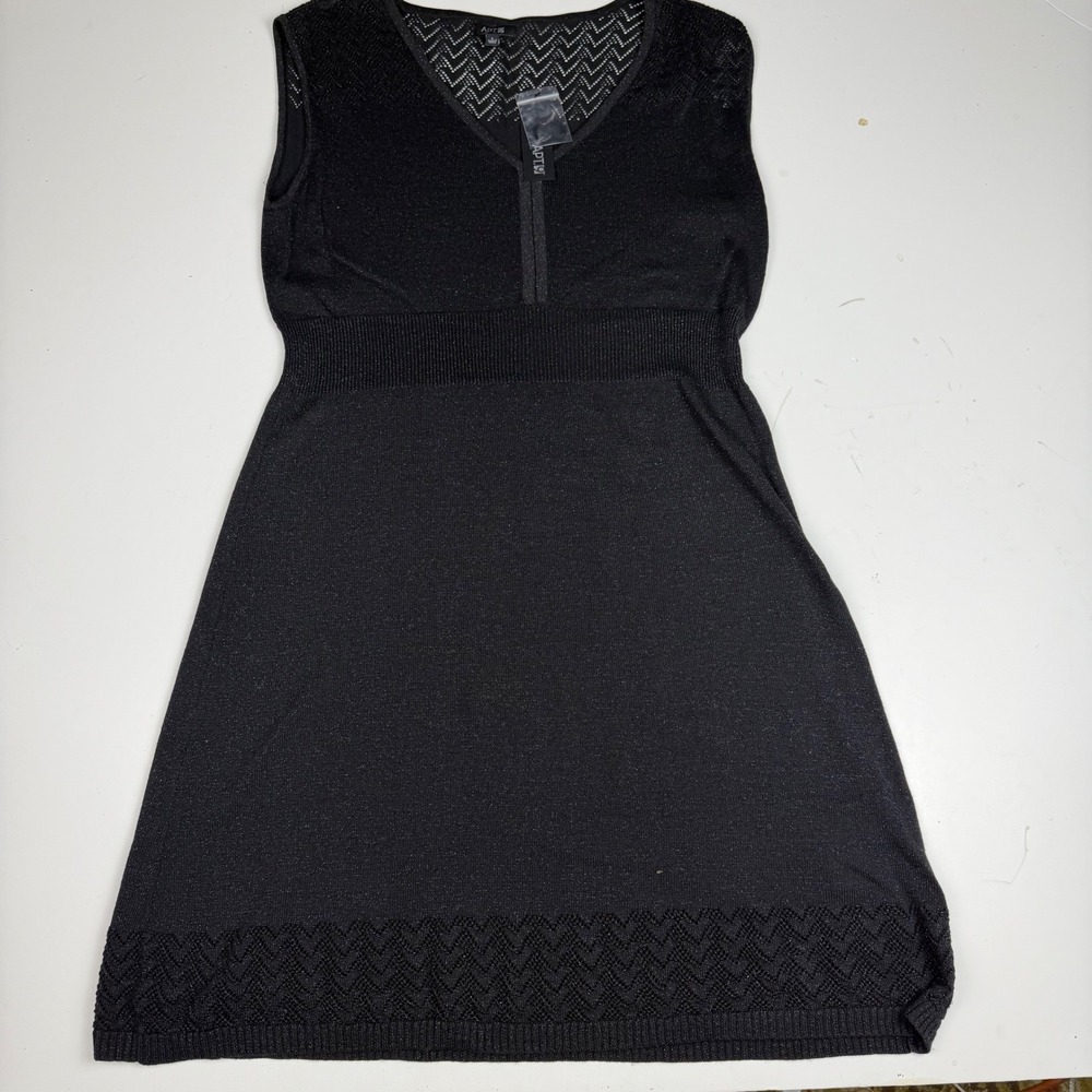 Apt. 9 Little Black Dress Metallic V-Neck Sleeveless Thin Lightweight Large